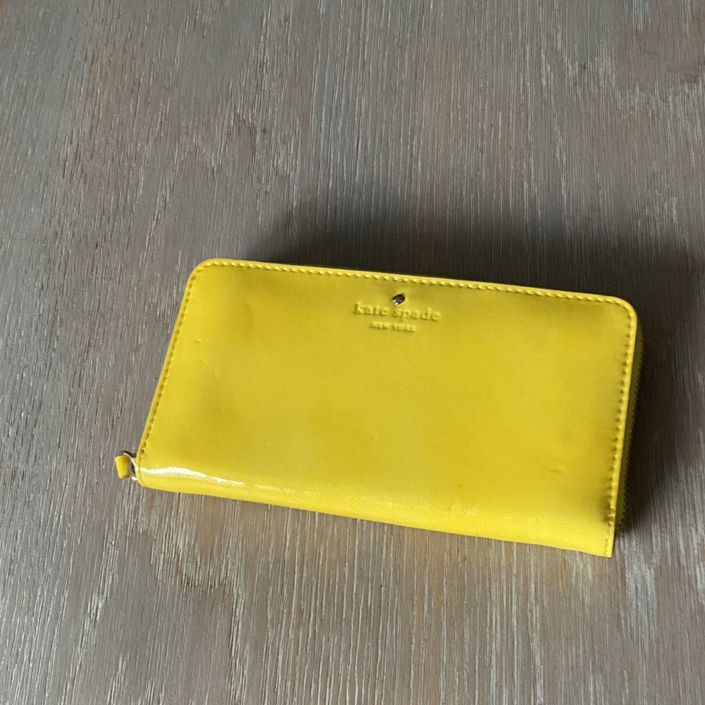 Kate Spade Sunny Yellow Wallet